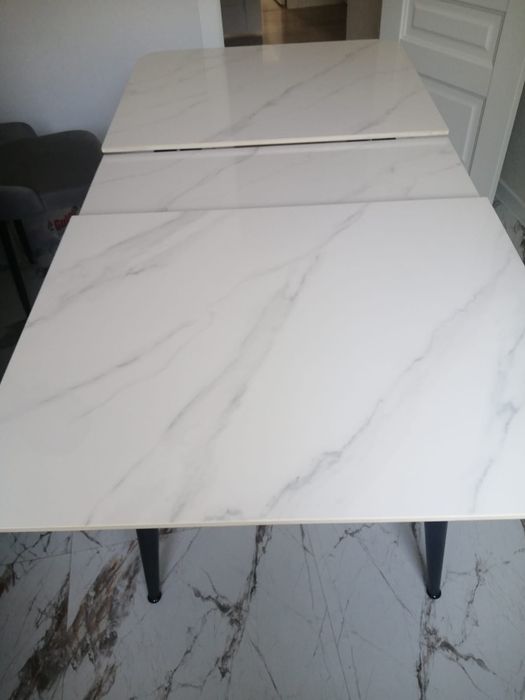 Раздвижной стол.