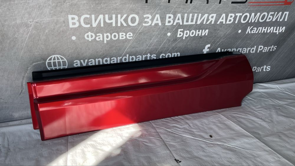 Декоративна лайстна за задна дясна врата Mitsubishi Eclipse Cross 21-