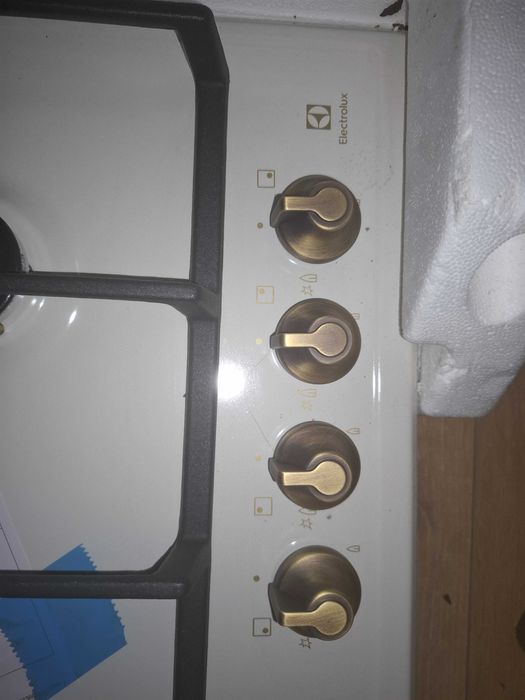 Plita incorporabila gaz Electrolux