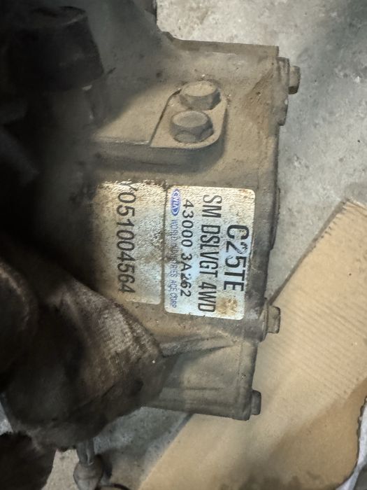 Скоростна кутия Хюндай Санта Фе 2.0 5 скорости Hyundai santa fe 2,0 d