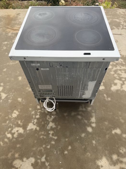 Печка с керамичен плот Voss Elektroluks