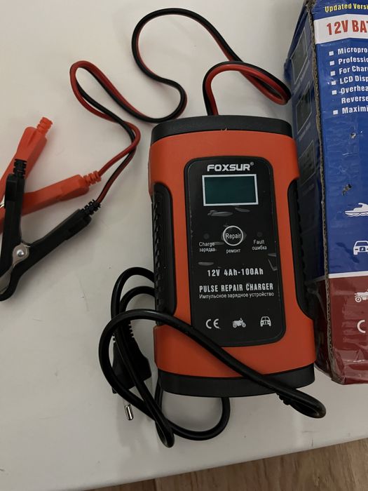 Unit UT15B индикатор напряжения и зарядник для акб