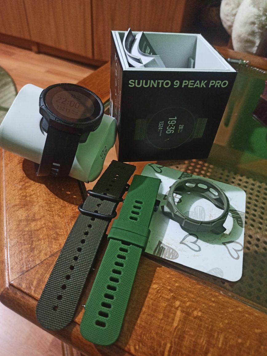 Suunto 9 Peak Pro forest green