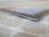 iPad 2, 2 ta. ikalasi 140$.Faqat Wife ga ishlidi.