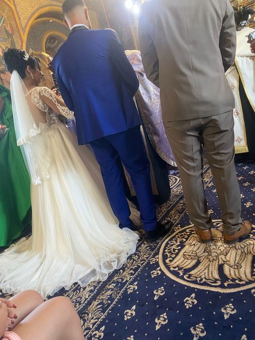 Vând rochie de mireasă de la Elegance