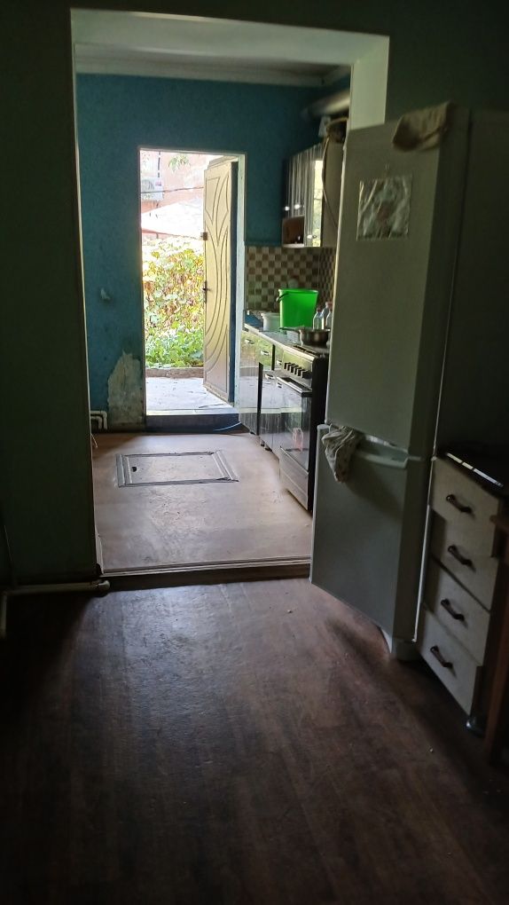Продам 2 комнатную квартиру Спутник 5,кирпичка