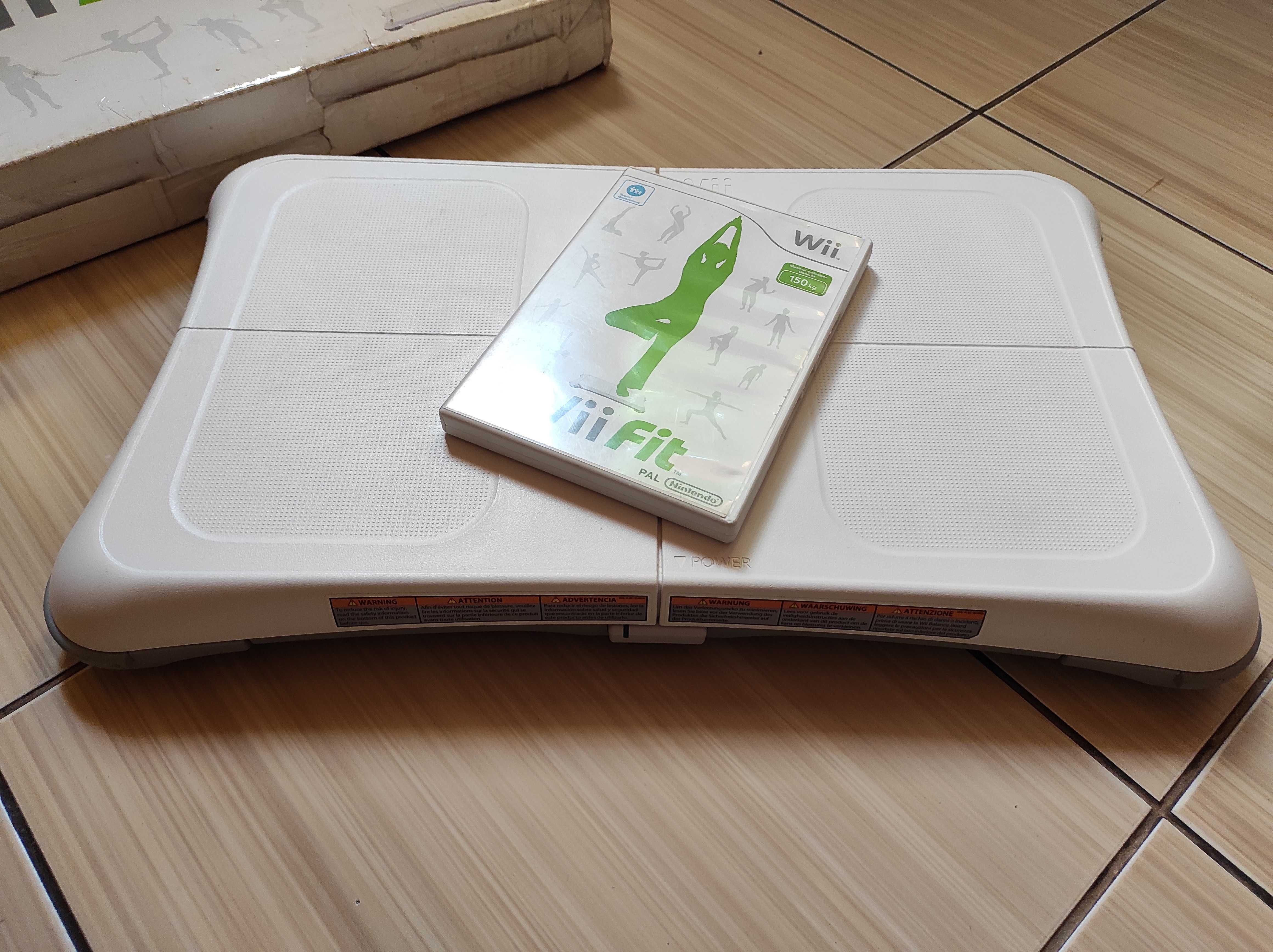 Wii Balance Board + joc Wii Fit cu 48 de jocuri si aplicatii