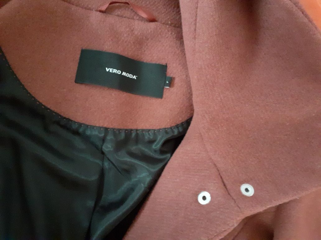 Paltonaș din lână cărămiziu-roșcat Vero Moda măsura L