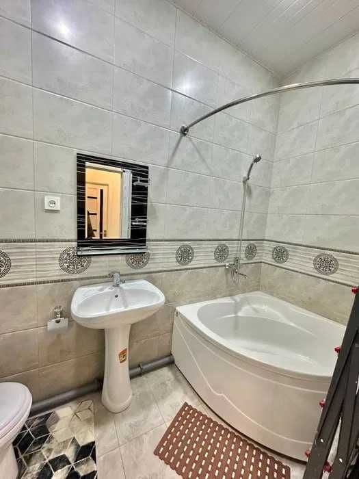 СРОЧНО Сдаётся кв ор-р Дружба Народов 2/2/5 ро-н Шайхантахурский ! 011