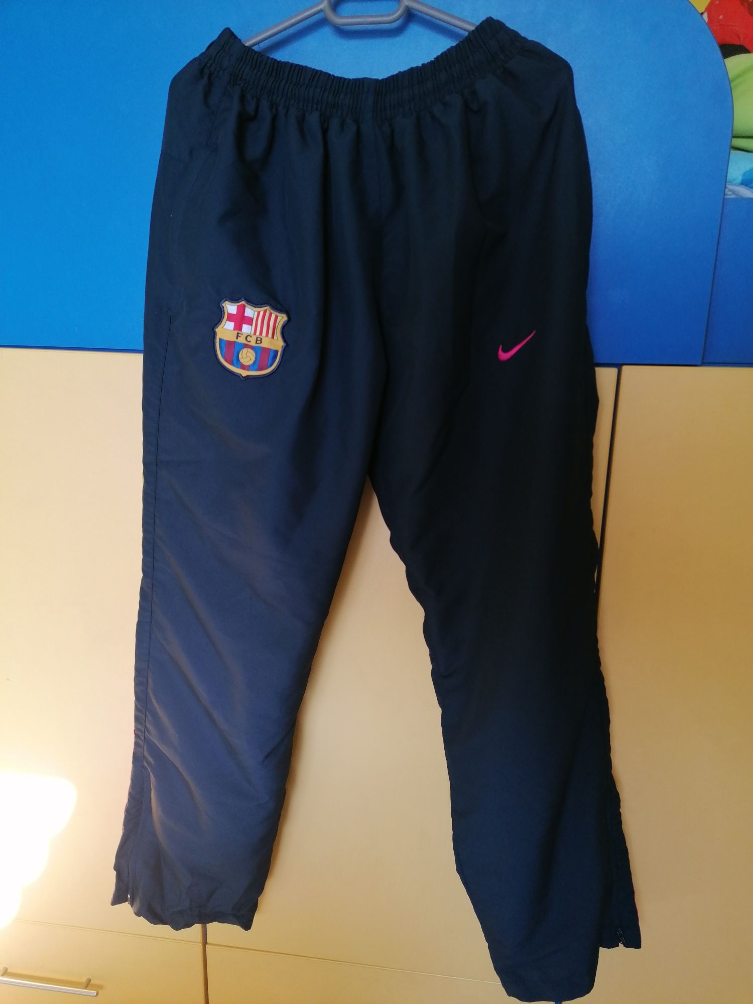 Дамски анцунг nike  FCB BARCELONA