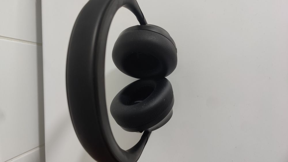 Bose Noise Cancelling Headphones 700