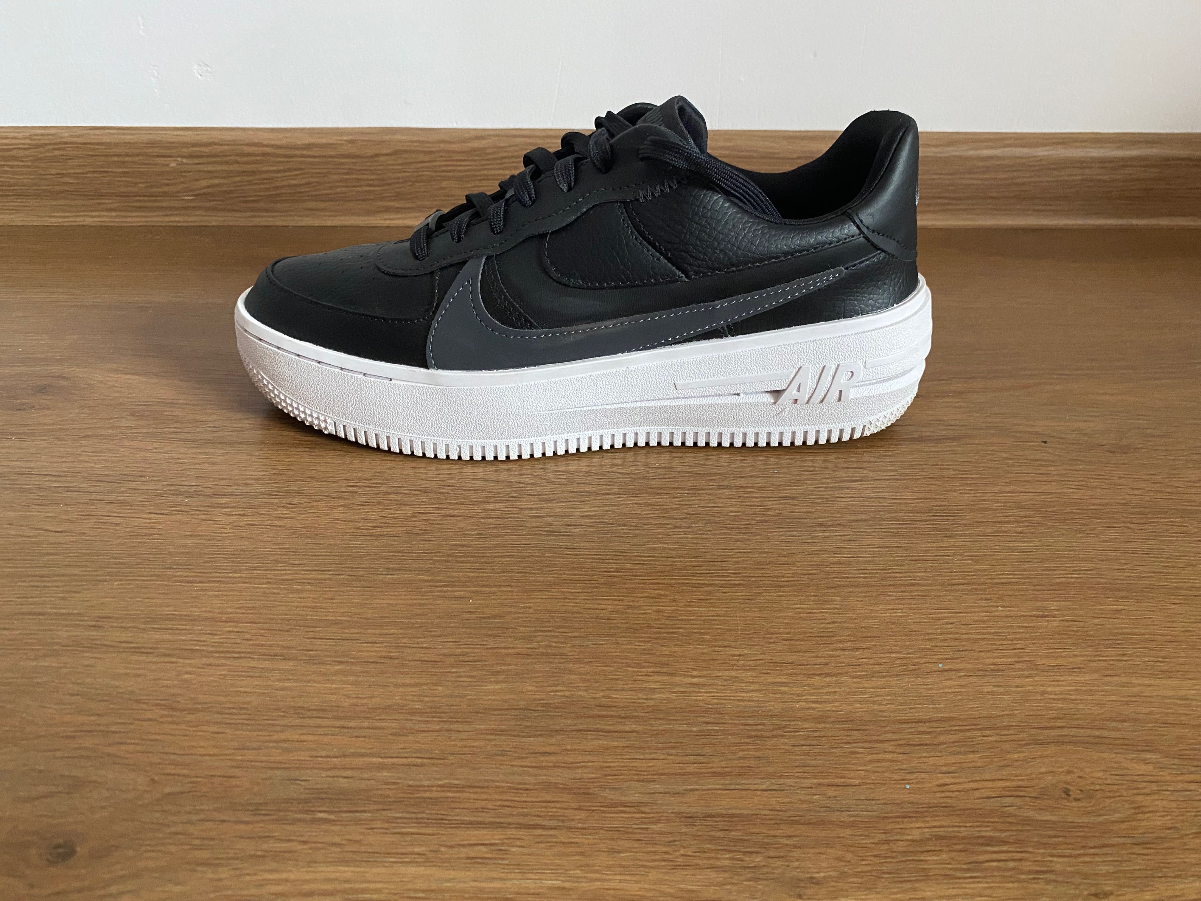 Маратонки Nike Air Force