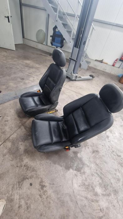 Предни RECARO кожени седалки от OPEL