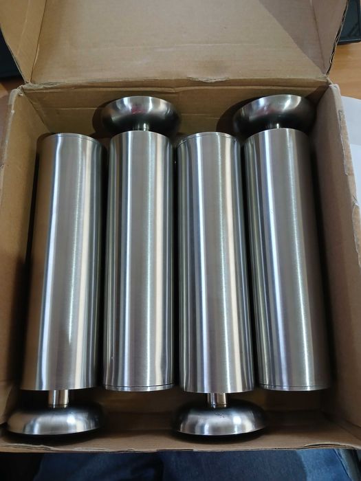 Set 4 picioare inox pentru mobilier Qrity, 200 mm, diametru 50 mm