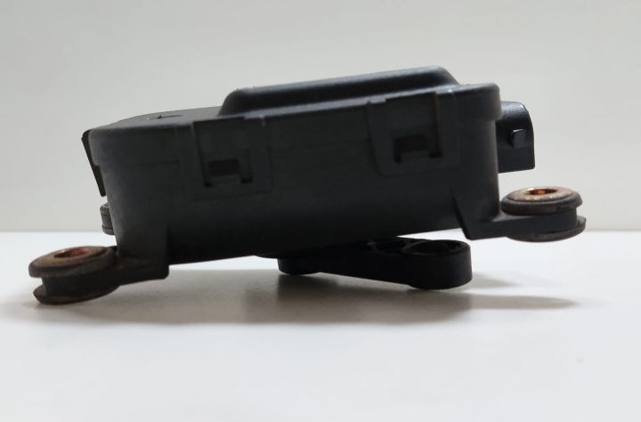 Motoras  Bosch clapeta aeroterma  0132801127 Audi A6 4B/C5 (facelift)