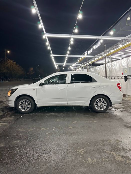 Chevrolet Cobalt 2022 4 pakalena metan