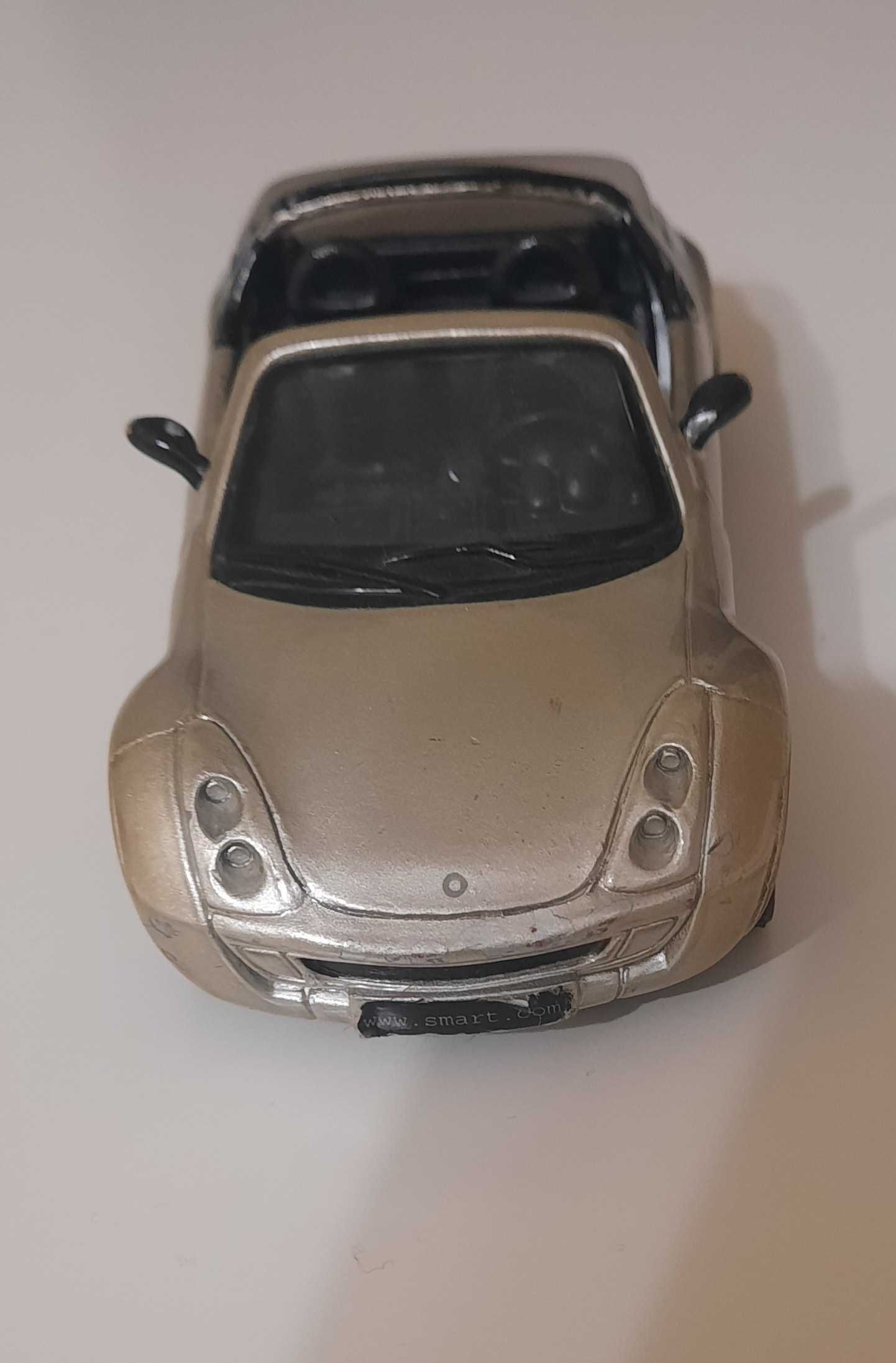 Audi TT Coupe 1:32, Smartroadseter 1:31 - колекционерски колички