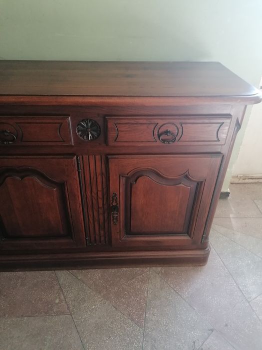 Superb set sufragerie