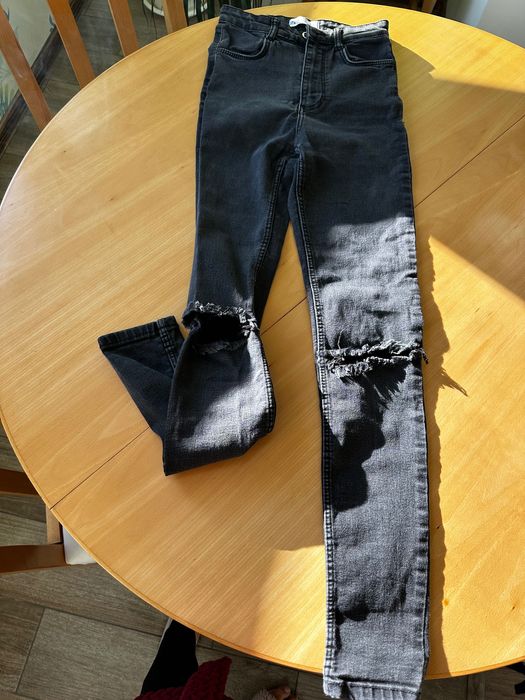 Разпродажба на дрехи