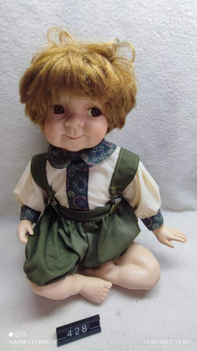 Порцеланови и керамични кукли