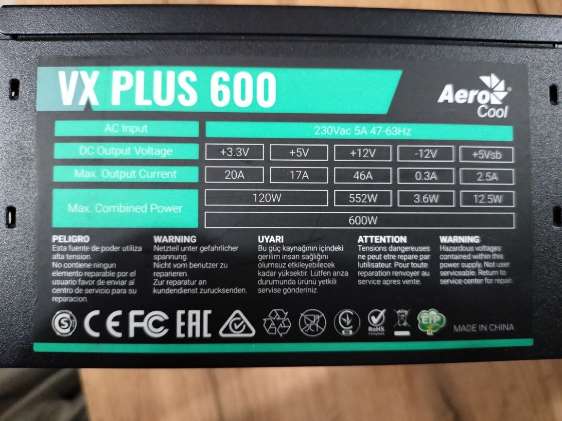 блок питания AeroCool VX PLUS 600