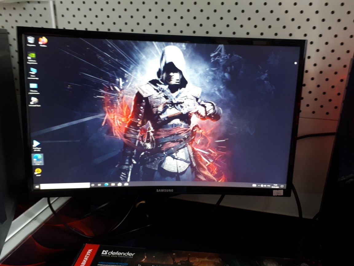 Монитор игровой Samsung 24", 144Hz