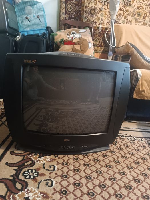 Отдам телевизоры цветной