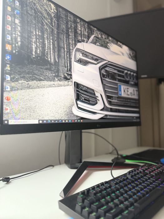 Vand calculator perfect functional, aproape nou .