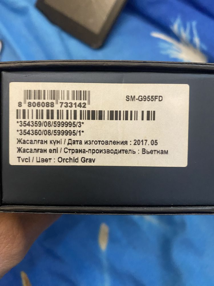 Продам SamsungS8+ на запчасти