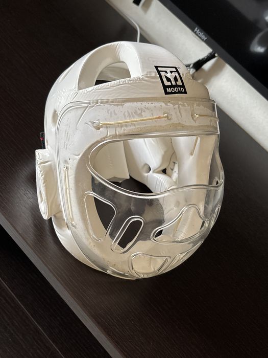 Отдам бесплатно шлем для единоборств