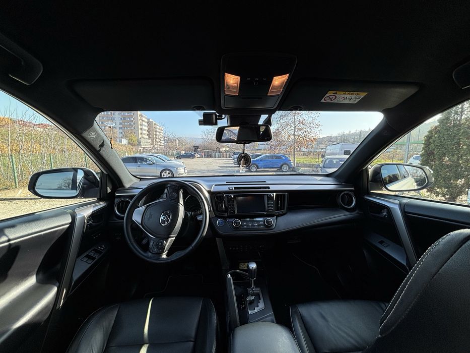 Toyota RAV4 Hybrid 4x4 Stare impecabilă