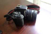 Canon EOS 250D в гаранция + обектив Canon EF-S 18-55mm f/3.5-5.6 IS