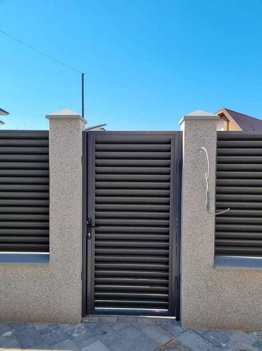 Garduri din sipca metalica, panou tip jaluzele, tabla, plasa si BCA