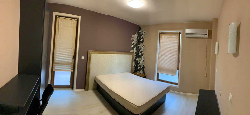 Дава се под наем Едностаен апартамент в Бургас, Възраждане - 35 кв.м за 153 € - Снимка #1