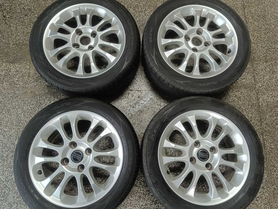 Джанти Волво 16 '