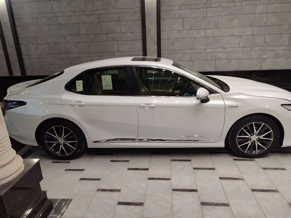 Toyota Camry 70 2023