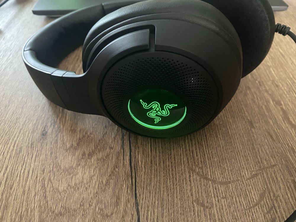 Слушалки - RAZER KRAKEN V3