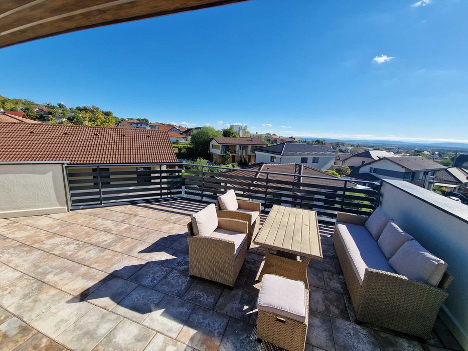 Apartament penthouse 95mp util terasa 62mp