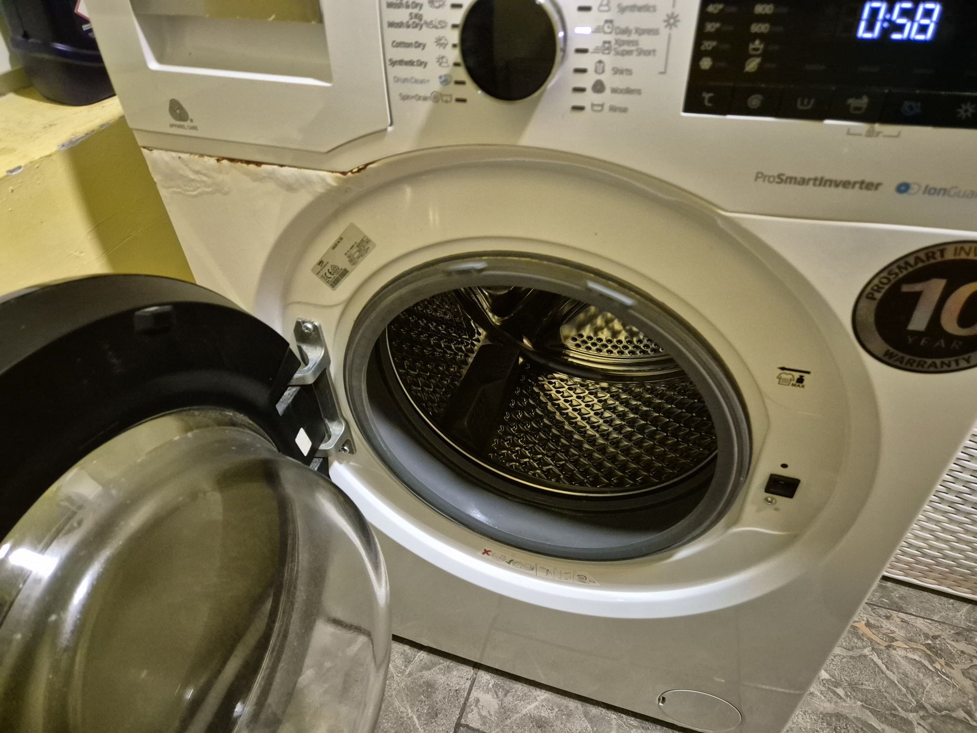 Пералня със сушилня  Beko