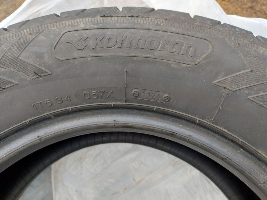 Chilipir! Anvelope vară second hand 215/70 R 15C