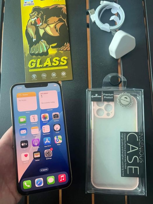 iPhone 12 PRO MAX cu 95% Bateria