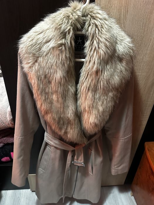 Trench cu blanita