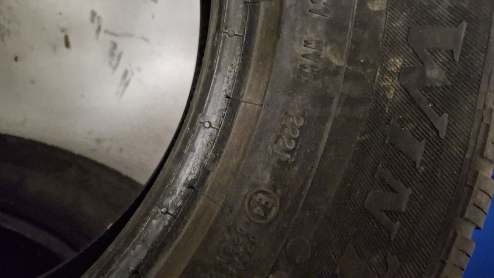 Anvelope,  cauciucuri de iarna Duster 215 65 16