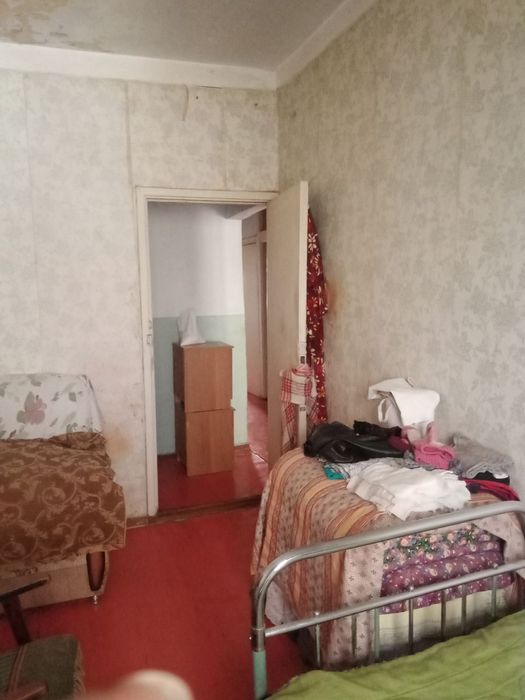 Чирчик шахар 
8-микрораён бобур парк ёнида   
#3-хона 4-этаж 
Кварт