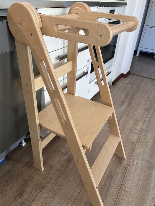 Сгъваема помощна кула