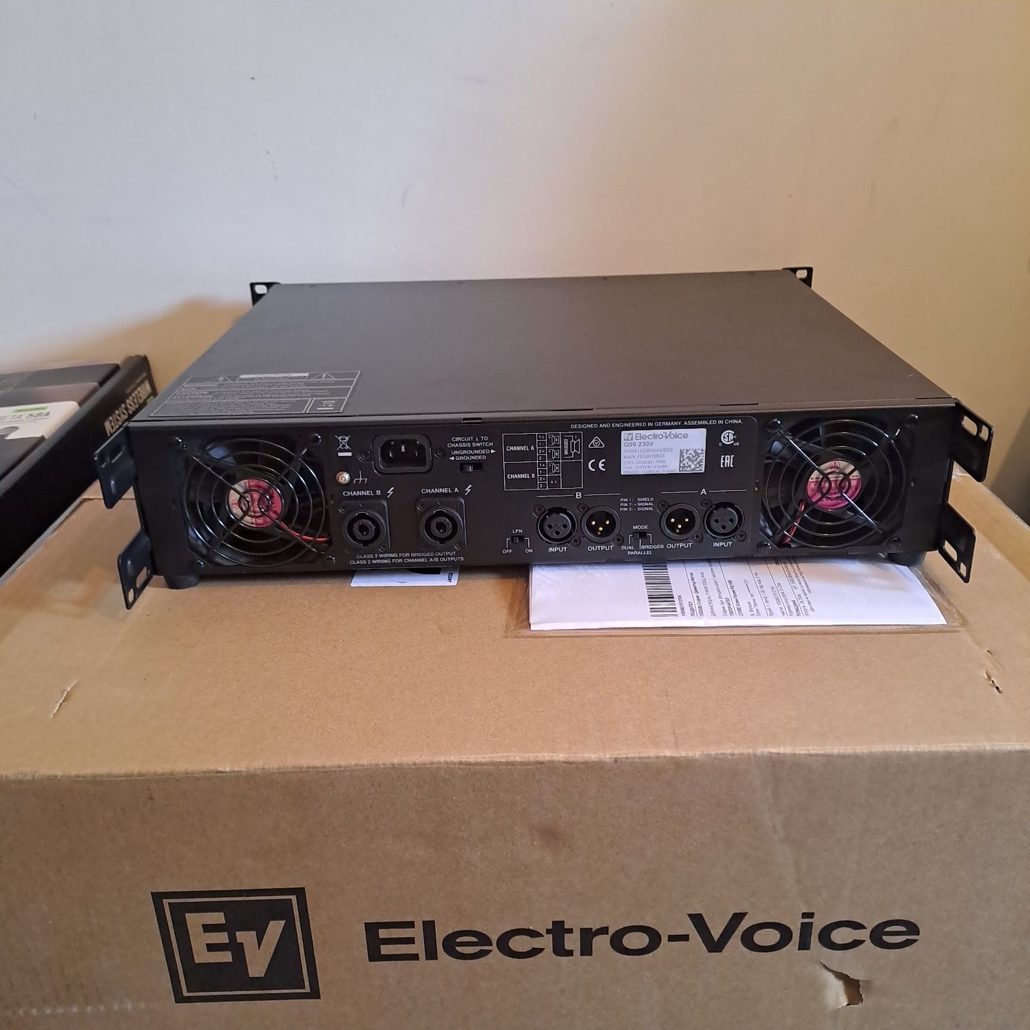 ELECTRO-VOICE Q99-II. Чисто нов.