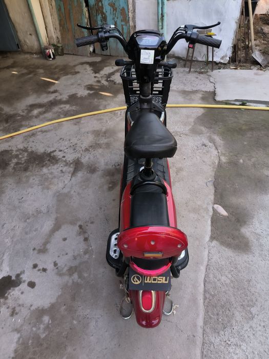 Skuter sotilad  pacti yengi