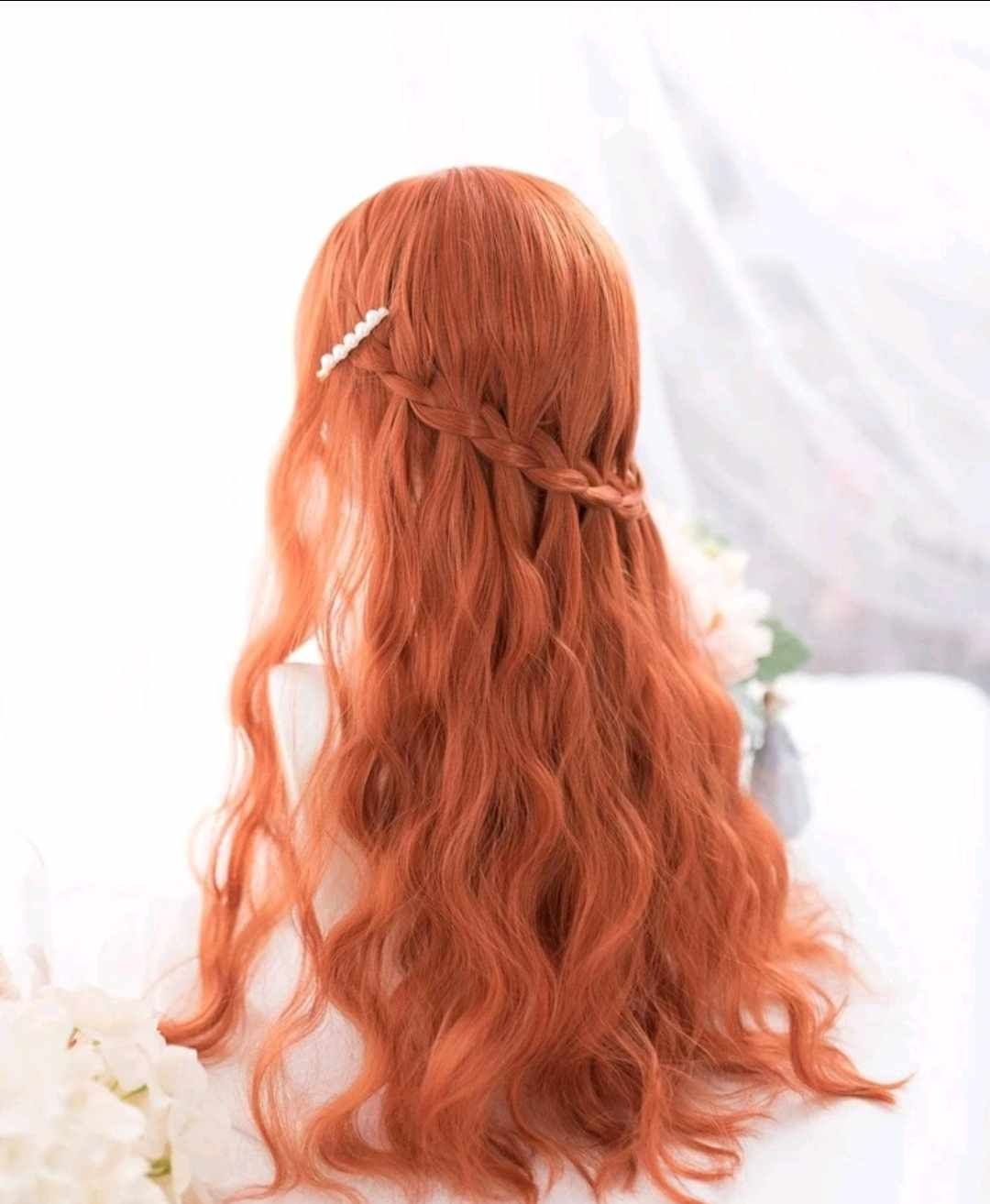 Оранжева косплей перука