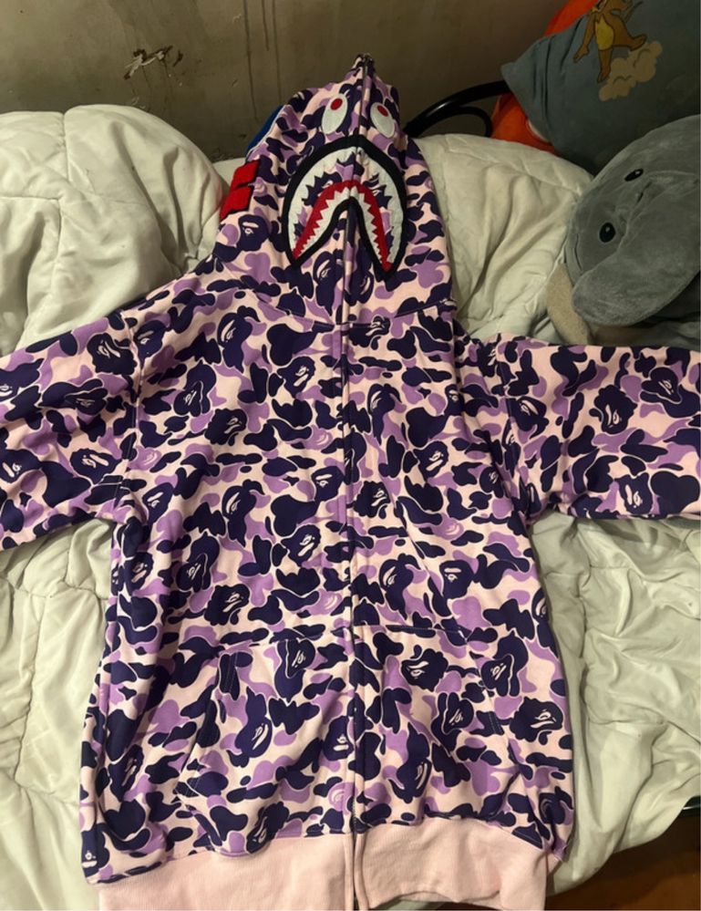Hanorac bape nepurtat