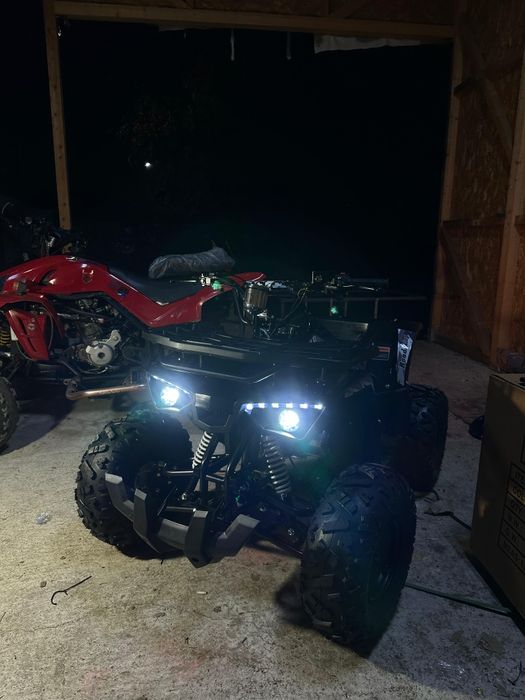 De vânzare atv ,motocros 125cc. Noi în cutie.